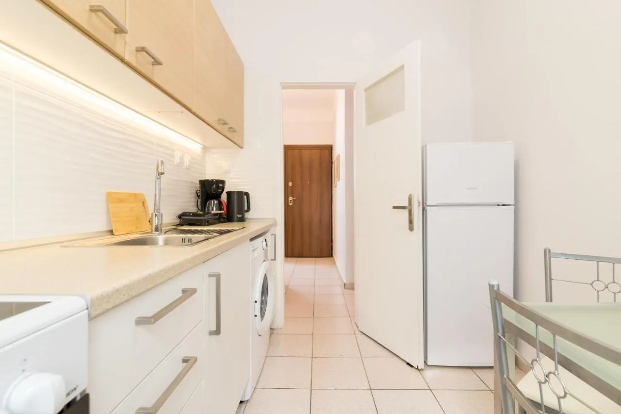 Apartament F & B Collection - Flat For 3 Saloniki